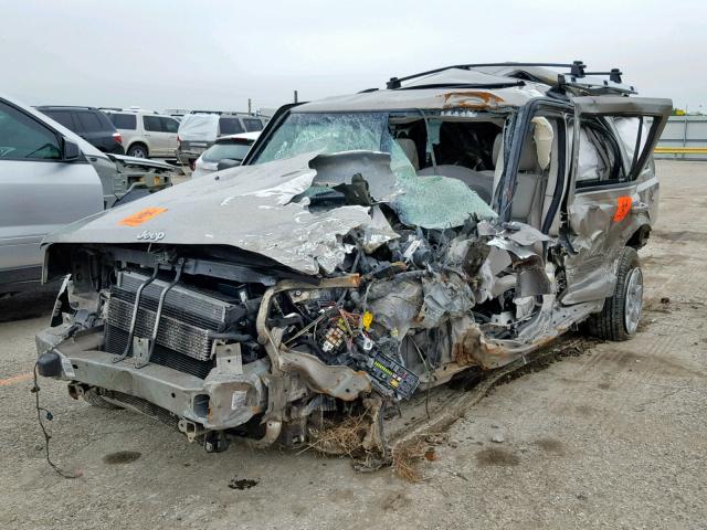 1J8HG58236C168233 - 2006 JEEP COMMANDER ვერცხლისფერი ფოტო 2