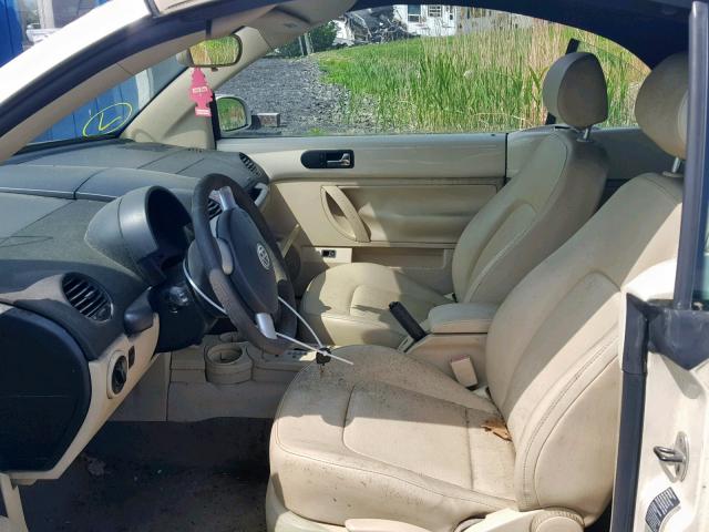 3VWCM31Y35M316842 - 2005 VOLKSWAGEN NEW BEETLE CREAM photo 5