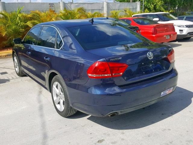 1VWBV7A38FC047664 - 2015 VOLKSWAGEN PASSAT SE BLUE photo 3