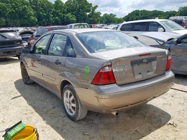 1FAFP34N15W268451 - 2005 FORD FOCUS ZX4 BROWN photo 3