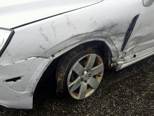 3GSALEE73AS612545 - 2010 SATURN VUE XR 白色 照片 9