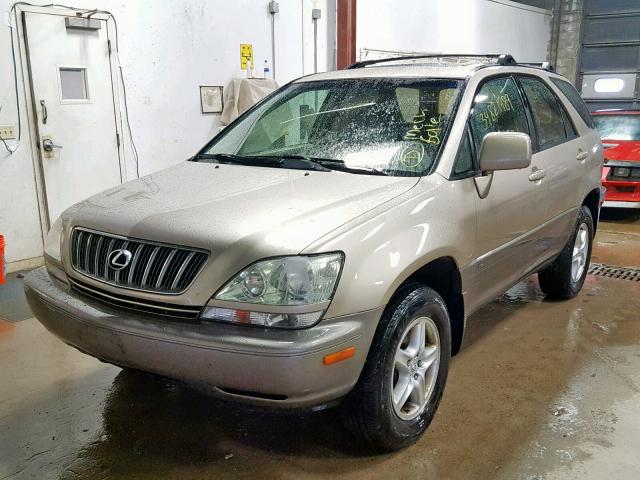 JTJHF10U710178674 - 2001 LEXUS RX 300 GOLD photo 2