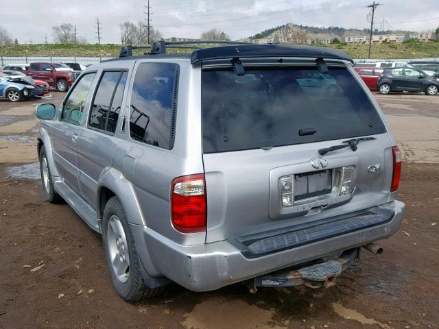 JNRDR09Y43W302781 - 2003 INFINITI QX4 SILVER photo 3