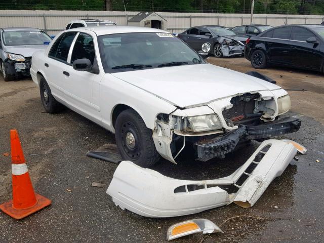 2FAFP71WX4X146324 - 2004 FORD CROWN VICT WHITE photo 1