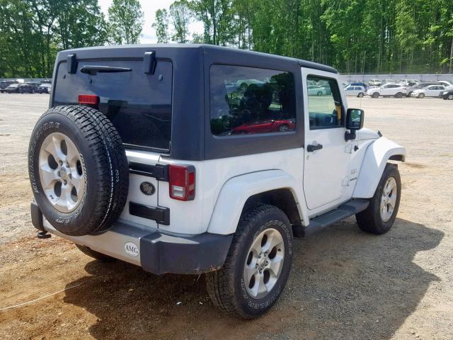 1C4GJWBG7EL112115 - 2014 JEEP WRANGLER S WHITE photo 4