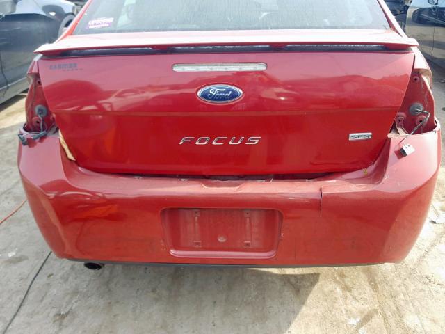 1FAHP3GNXAW204651 - 2010 FORD FOCUS SES RED photo 9