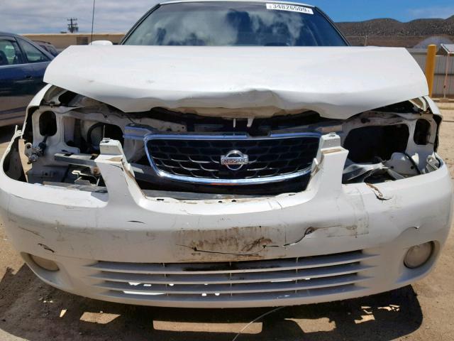 3N1BB51DXYL100738 - 2000 NISSAN SENTRA SE WHITE photo 9