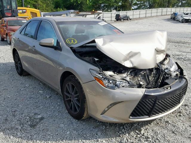 4T1BF1FK8HU294575 - 2017 TOYOTA CAMRY LE GOLD photo 1