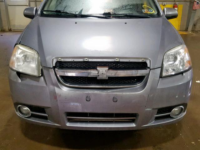 KL1TG5DE2AB117815 - 2010 CHEVROLET AVEO LT GRAY photo 9