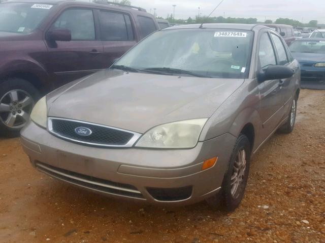 1FAFP34N35W256849 - 2005 FORD FOCUS ZX4 TAN photo 2