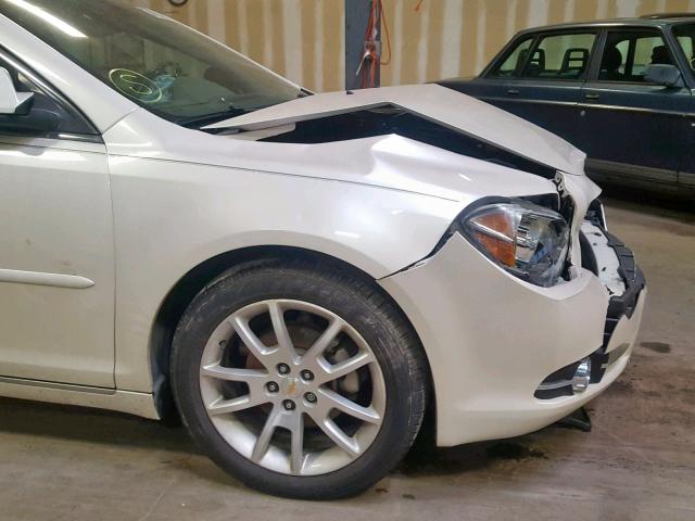 1G1ZE5E72A4146852 - 2010 CHEVROLET MALIBU LTZ WHITE photo 9