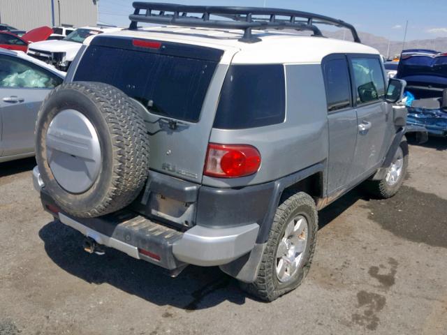 JTEBU4BF5AK072402 - 2010 TOYOTA FJ CRUISER GRAY photo 4