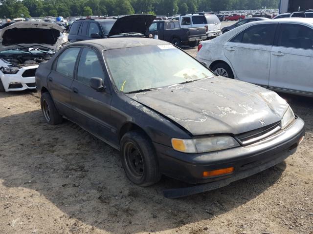 1HGCD5624RA009736 - 1994 HONDA ACCORD DX BLACK photo 1