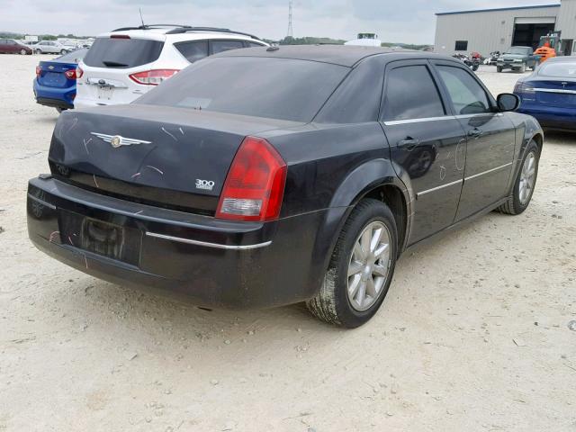 2C3KA53G37H780002 - 2007 CHRYSLER 300 TOURIN BLACK photo 4