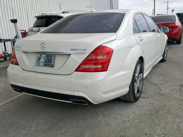 WDDNG7BB3BA408195 - 2011 MERCEDES-BENZ S 550 WHITE photo 4