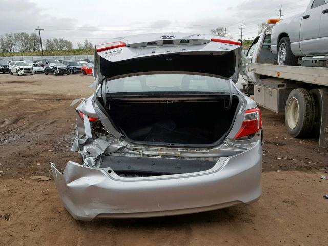 4T1BD1FK9CU052506 - 2012 TOYOTA CAMRY HYBR SILVER photo 9