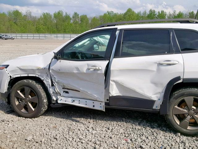 1C4PJMCB6GW255064 - 2016 JEEP CHEROKEE L WHITE photo 9