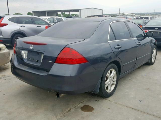 1HGCM567X7A025982 - 2007 HONDA ACCORD GRAY photo 4