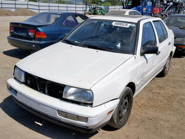 3VWRB81H5XM218265 - 1999 VOLKSWAGEN JETTA GL WHITE photo 2