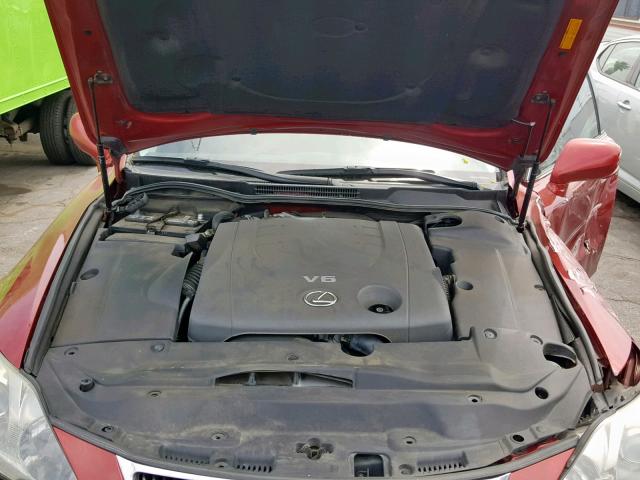 JTHBK262565003722 - 2006 LEXUS IS 250 RED photo 7