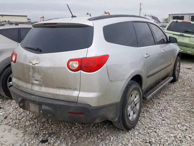 1GNLREED8AS109623 - 2010 CHEVROLET TRAVERSE LS  photo 4