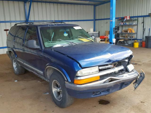 1GNCS13W4W2272522 - 1998 CHEVROLET BLAZER BLUE photo 1