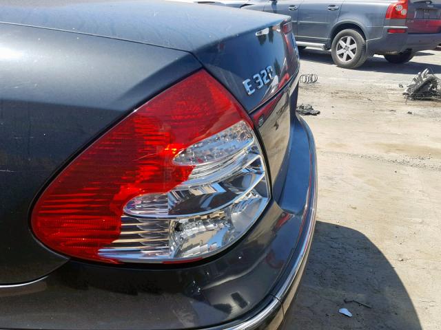 WDBUF65J43X110600 - 2003 MERCEDES-BENZ E 320 BLACK photo 9