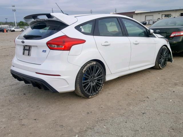 WF0DP3TH6G4116061 - 2016 FORD FOCUS RS WHITE photo 4