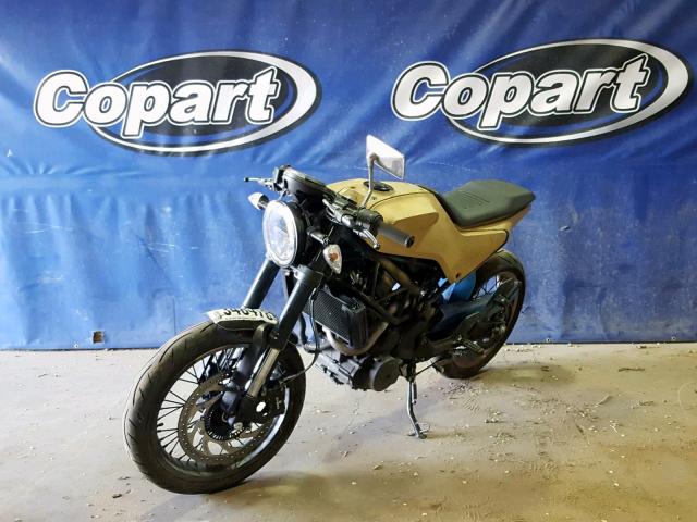 VBKUVJ403JM234693 - 2018 HUSQVARNA VITPILEN 4 TAN photo 2