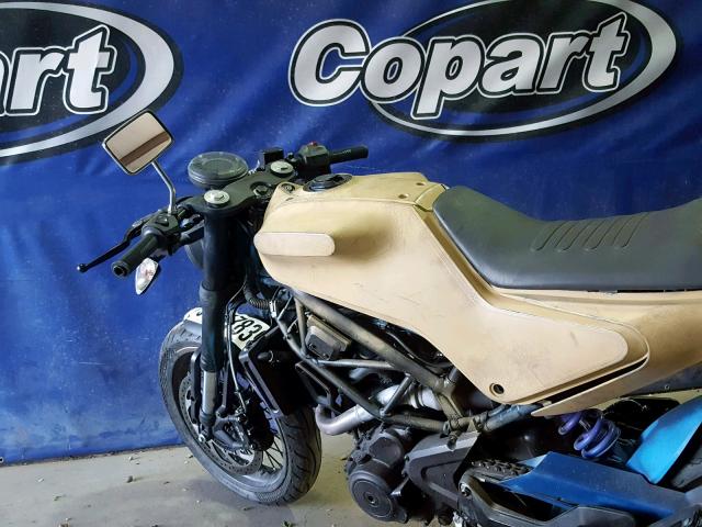 VBKUVJ403JM234693 - 2018 HUSQVARNA VITPILEN 4 TAN photo 5