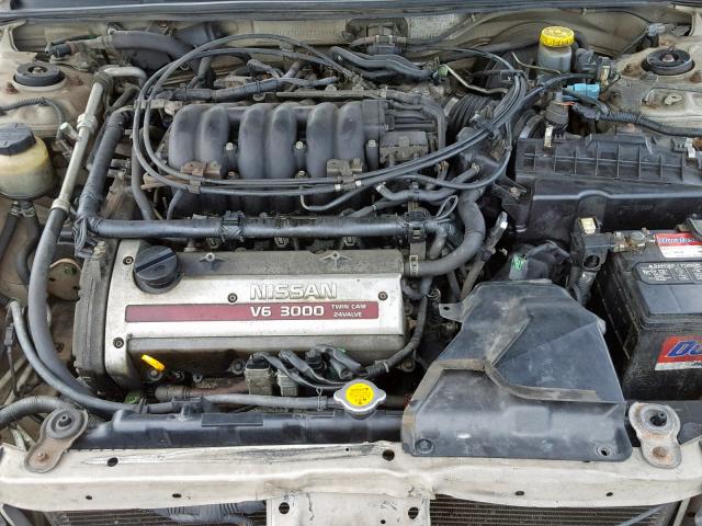 JN1CA31A61T110461 - 2001 NISSAN MAXIMA GXE SILVER photo 7