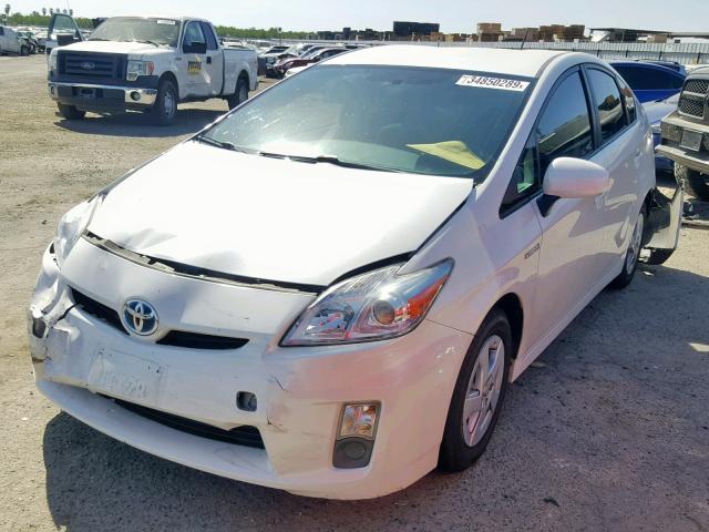 JTDKN3DU2B5351023 - 2011 TOYOTA PRIUS WHITE photo 2