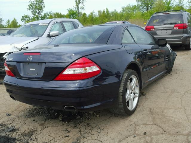 WDBSK71F68F137997 - 2008 MERCEDES-BENZ SL 550 BLUE photo 4