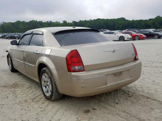 2C3KA53G97H629908 - 2007 CHRYSLER 300 TOURIN GOLD photo 3