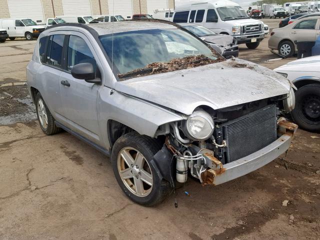 1J8FT47W87D141560 - 2007 JEEP COMPASS SILVER photo 1