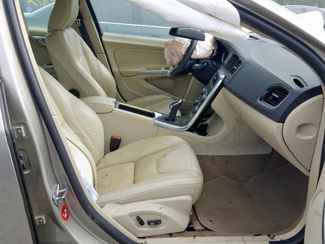 YV1612FS3E1298373 - 2014 VOLVO S60 T5 BEIGE photo 5