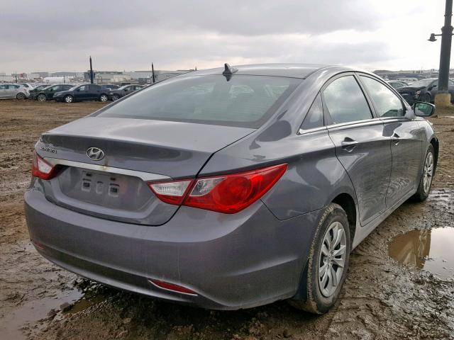 5NPEB4AC1DH607968 - 2013 HYUNDAI SONATA GLS SILVER photo 4