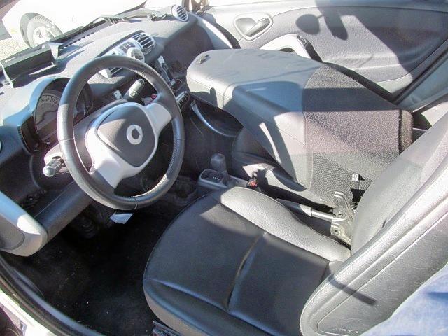 WMEEJ3BA0DK628453 - 2013 SMART FORTWO PUR TWO TONE photo 5