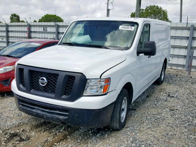 1N6BF0KL3DN102655 - 2013 NISSAN NV 1500 WHITE photo 2