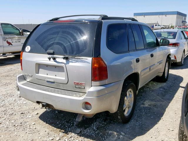 1GKDT13S452178120 - 2005 GMC ENVOY SILVER photo 4