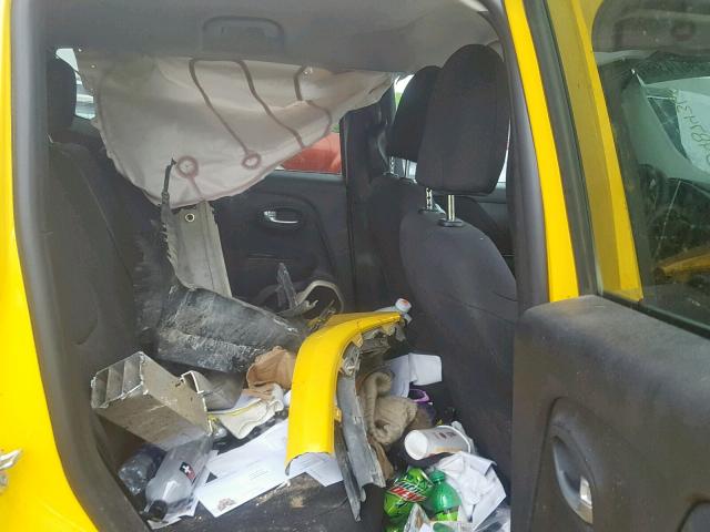 ZACCJBAB7HPE53222 - 2017 JEEP RENEGADE S YELLOW photo 6