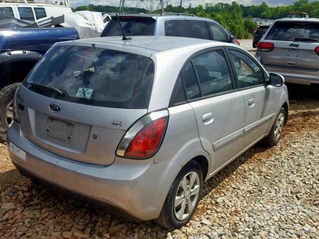 KNADH5A33A6648749 - 2010 KIA RIO LX SILVER photo 4