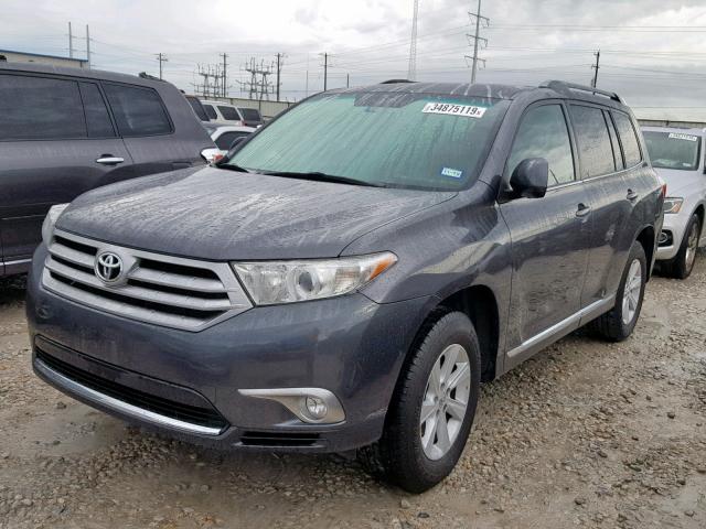 5TDBK3EH7CS162857 - 2012 TOYOTA HIGHLANDER GRAY photo 2