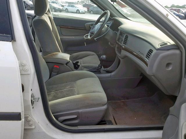 2G1WF52K659237277 - 2005 CHEVROLET IMPALA WHITE photo 5