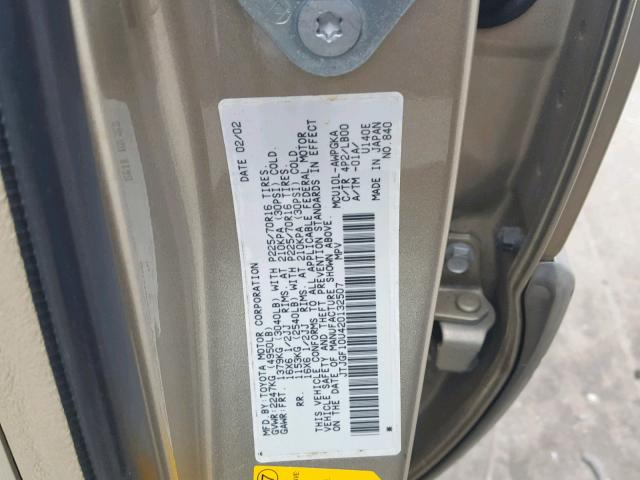 JTJGF10U420132507 - 2002 LEXUS RX 300 GOLD photo 10