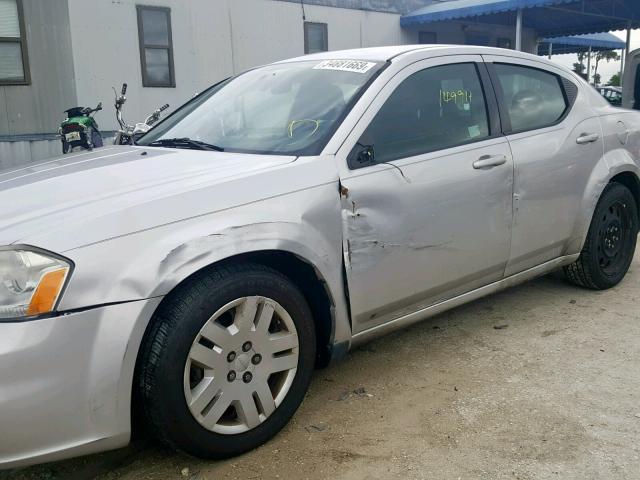 1B3BD4FB7BN573031 - 2011 DODGE AVENGER EX SILVER photo 9