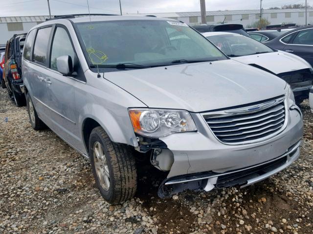 2A8HR54119R606850 - 2009 CHRYSLER TOWN & COU SILVER photo 1