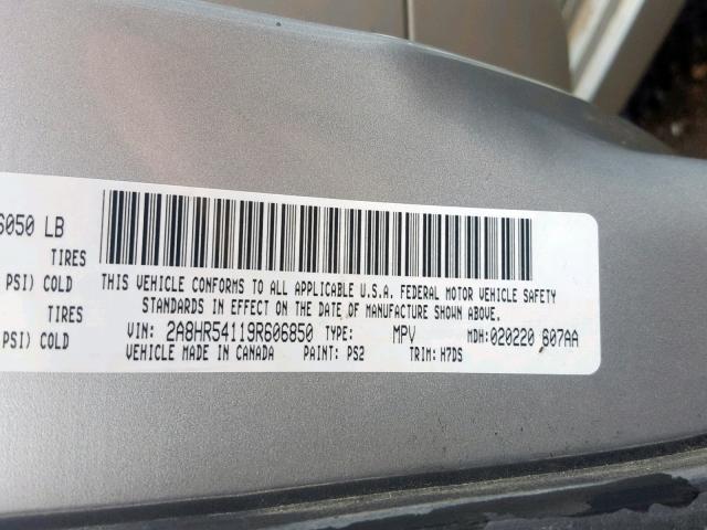 2A8HR54119R606850 - 2009 CHRYSLER TOWN & COU SILVER photo 10