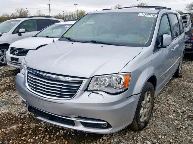 2A8HR54119R606850 - 2009 CHRYSLER TOWN & COU SILVER photo 2