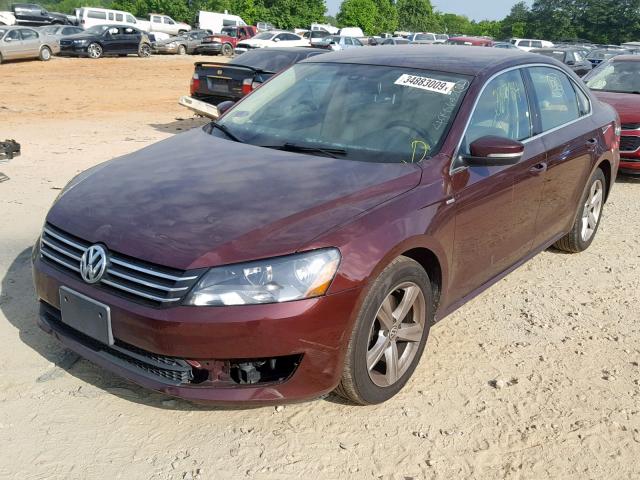 1VWAT7A36EC024643 - 2014 VOLKSWAGEN PASSAT S RED photo 2